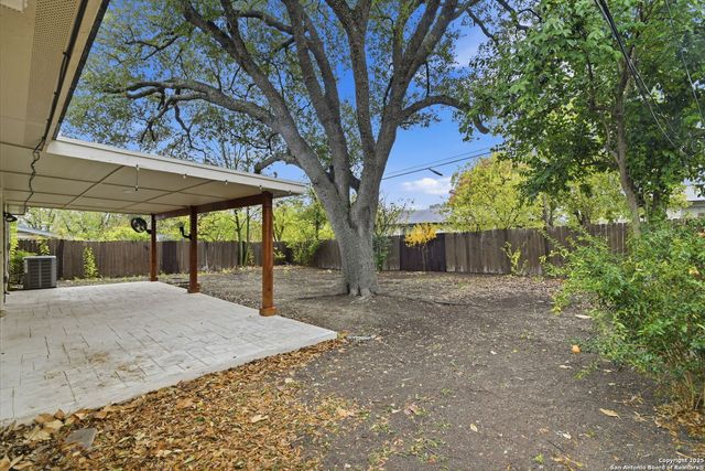 3122 Shady Springs, San Antonio, TX 78230