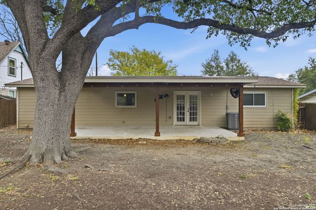 3122 Shady Springs, San Antonio, TX 78230