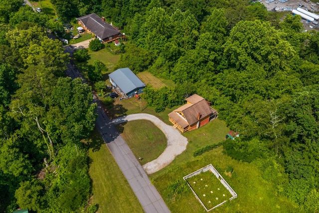 321 Sunrise Street, Murphy, NC 28906