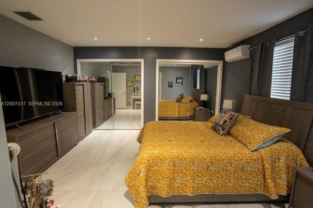 4210 W 6th Ave, Hialeah, FL 33012