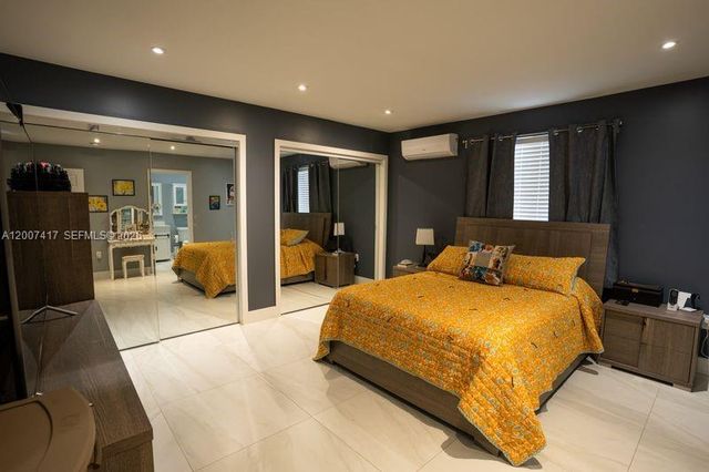 4210 W 6th Ave, Hialeah, FL 33012