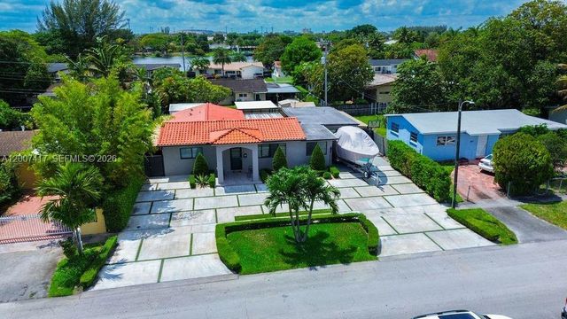 4210 W 6th Ave, Hialeah, FL 33012