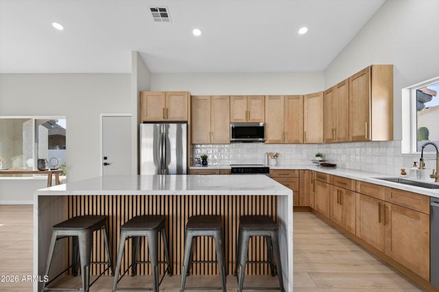 3228 E DOVER Street, Mesa, AZ 85213