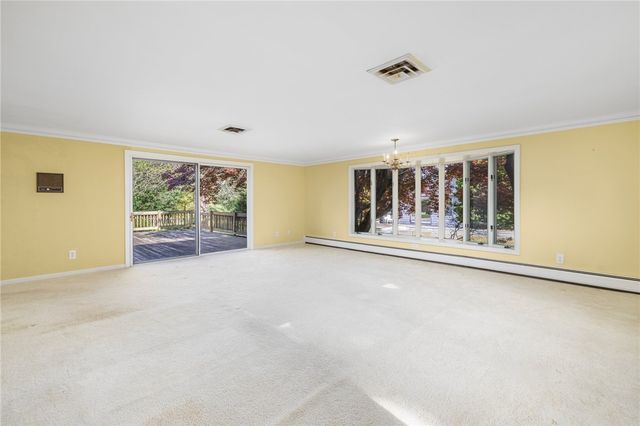 515 Wakefield Street, West Warwick, RI 02893