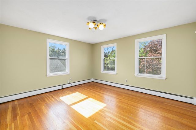515 Wakefield Street, West Warwick, RI 02893