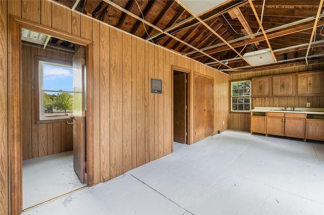 515 Wakefield Street, West Warwick, RI 02893