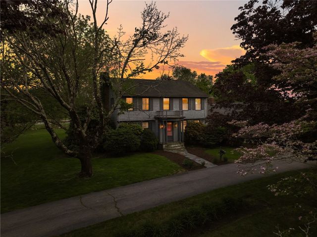 515 Wakefield Street, West Warwick, RI 02893