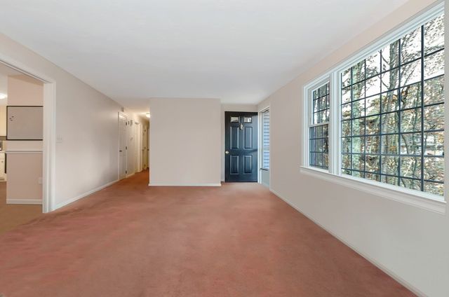 607 W Yarmouth Rd, Yarmouth, MA 02673