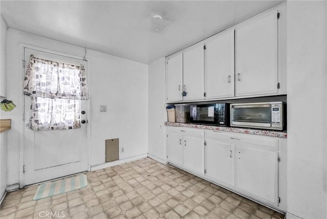 6254 Stanton, Highland, CA 92346
