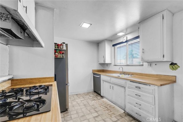 6254 Stanton, Highland, CA 92346