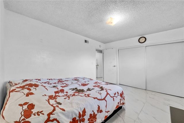 6254 Stanton, Highland, CA 92346