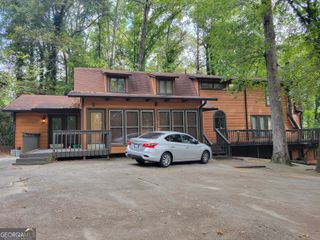 2530 Rockbridge Road NW, Conyers, GA 30012