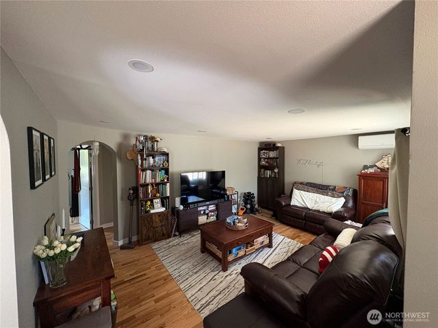 4532 The Cedars, Bremerton, WA 98312