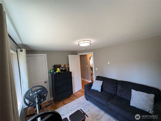 4532 The Cedars, Bremerton, WA 98312