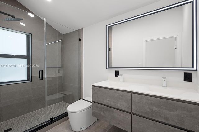1543 SW 1st Avenue, Boca Raton, FL 33432