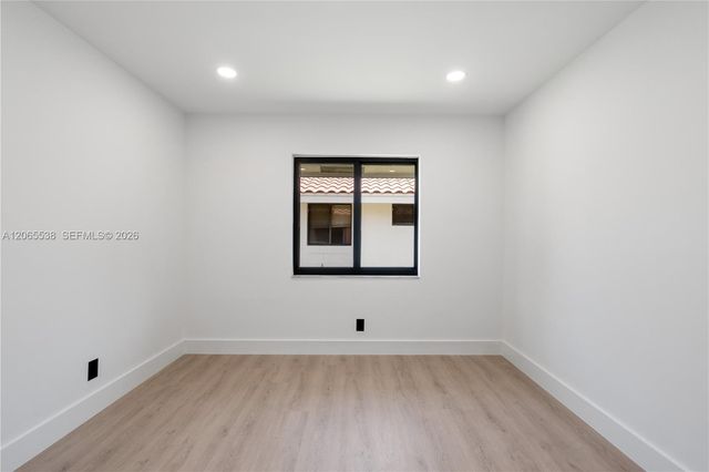 1543 SW 1st Avenue, Boca Raton, FL 33432