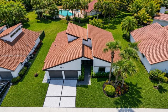 1543 SW 1st Avenue, Boca Raton, FL 33432