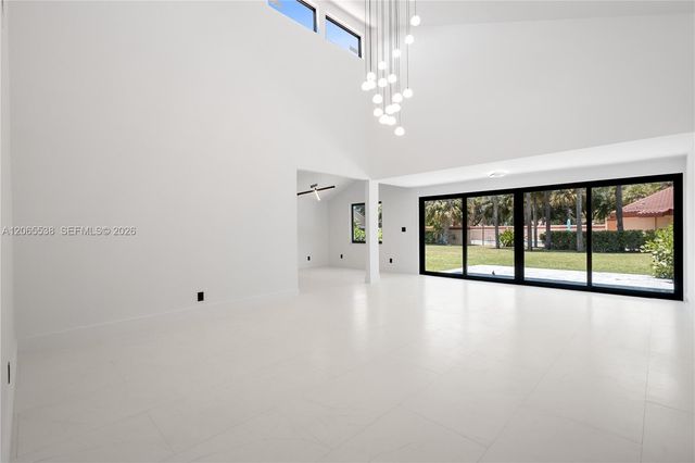 1543 SW 1st Avenue, Boca Raton, FL 33432