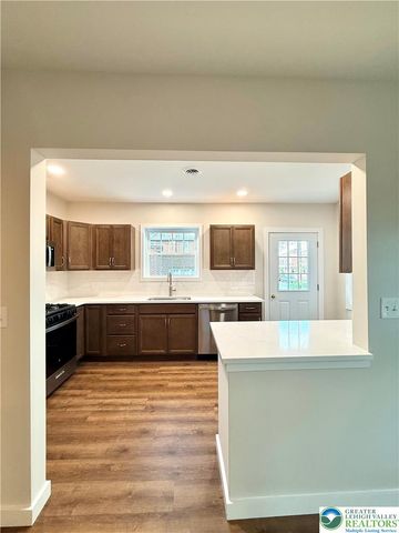 2303 West Allen Street, Allentown City, PA 18104