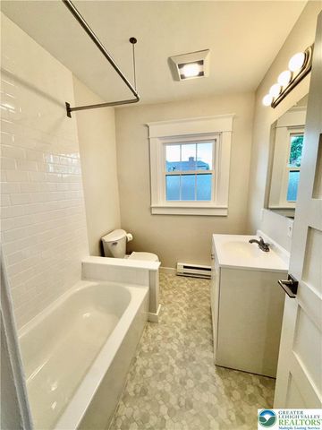 2303 West Allen Street, Allentown City, PA 18104