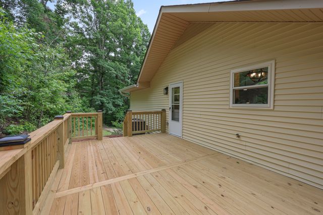 8141 Lakewinds Drive, Harrison, TN 37341