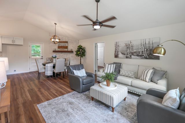 8141 Lakewinds Drive, Harrison, TN 37341