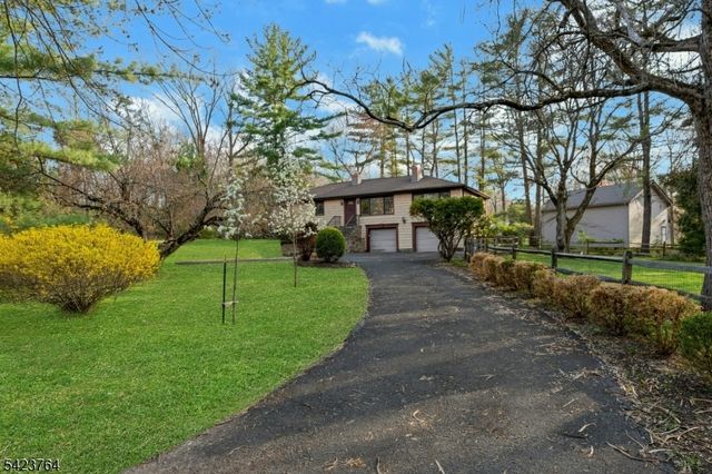 43 KING GEORGE ROAD, Warren Twp., NJ 07059