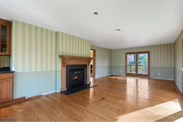 43 KING GEORGE ROAD, Warren Twp., NJ 07059