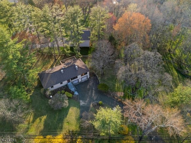43 KING GEORGE ROAD, Warren Twp., NJ 07059
