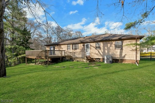 43 KING GEORGE ROAD, Warren Twp., NJ 07059