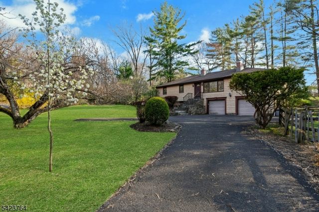 43 KING GEORGE ROAD, Warren Twp., NJ 07059