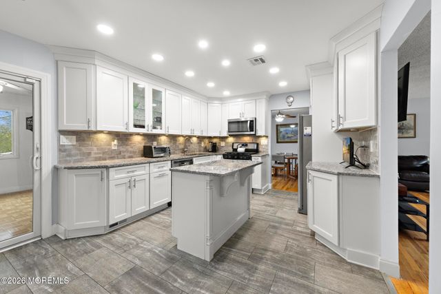 309 Colonial Drive, Toms River, NJ 08753