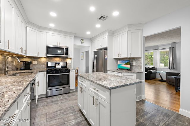 309 Colonial Drive, Toms River, NJ 08753