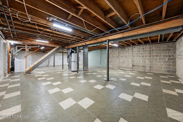 309 Colonial Drive, Toms River, NJ 08753