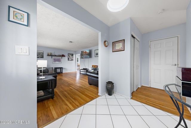 309 Colonial Drive, Toms River, NJ 08753