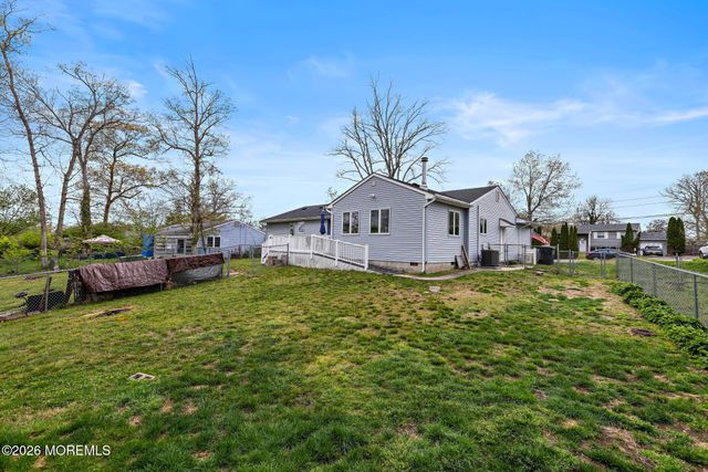 309 Colonial Drive, Toms River, NJ 08753