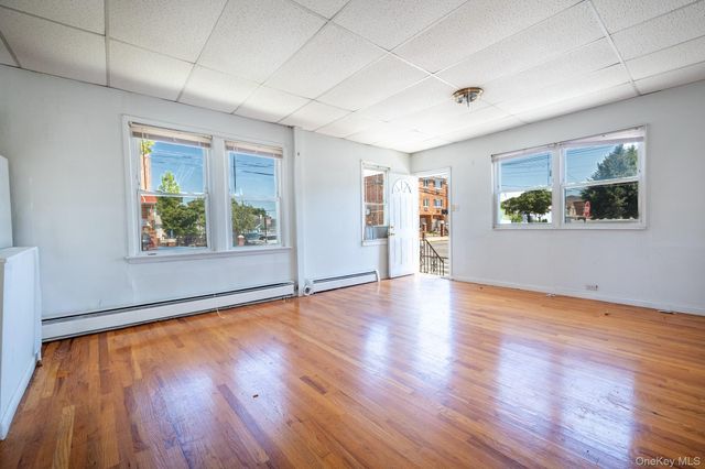 3255 Barkley Avenue A, Bronx, NY 10465