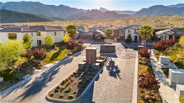 4504 Amazing View Street, Las Vegas, NV 89129