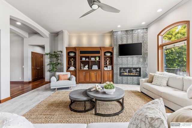 519 S 249th Circle, Waterloo, NE 68069