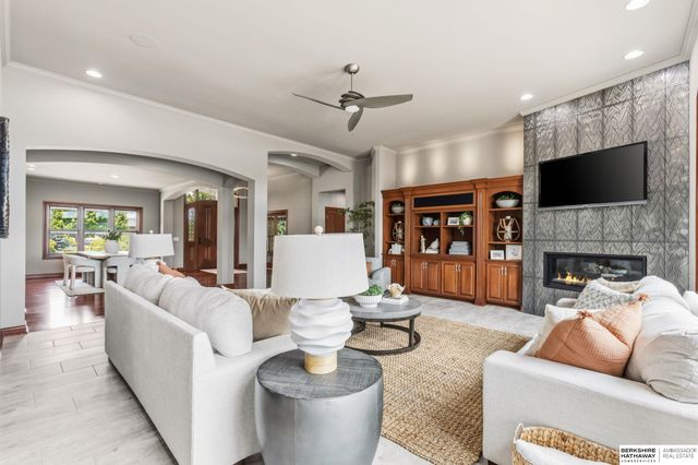 519 S 249th Circle, Waterloo, NE 68069