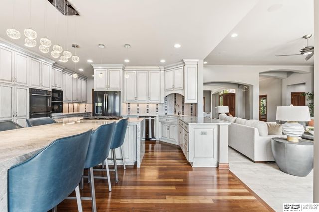 519 S 249th Circle, Waterloo, NE 68069