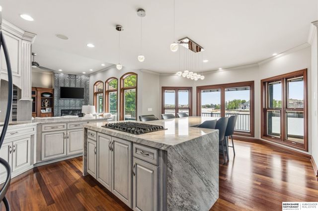 519 S 249th Circle, Waterloo, NE 68069