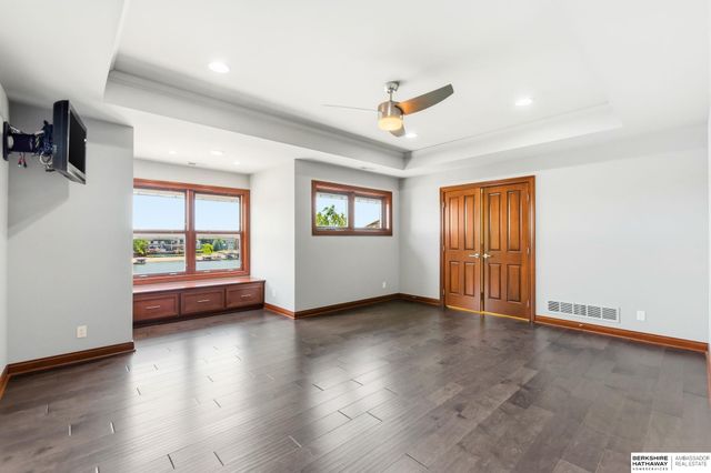 519 S 249th Circle, Waterloo, NE 68069