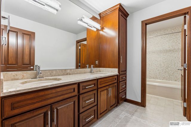 519 S 249th Circle, Waterloo, NE 68069