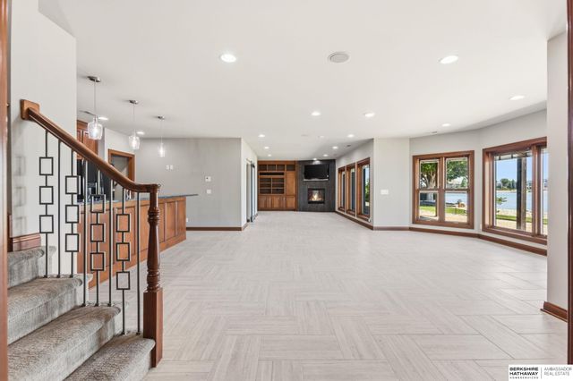 519 S 249th Circle, Waterloo, NE 68069