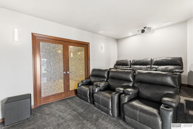 519 S 249th Circle, Waterloo, NE 68069