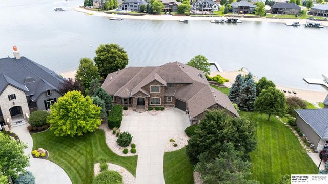 519 S 249th Circle, Waterloo, NE 68069