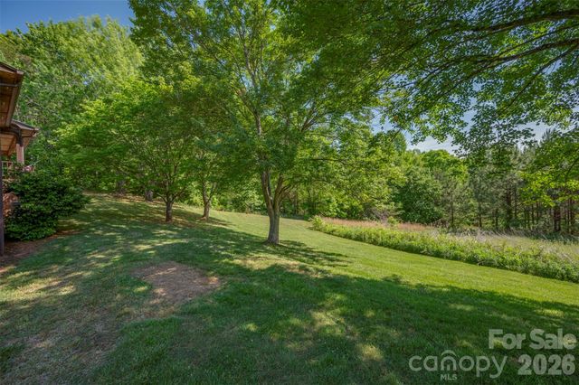 184 Clelo Drive, Casar, NC 28020