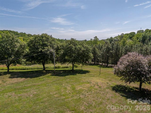 184 Clelo Drive, Casar, NC 28020