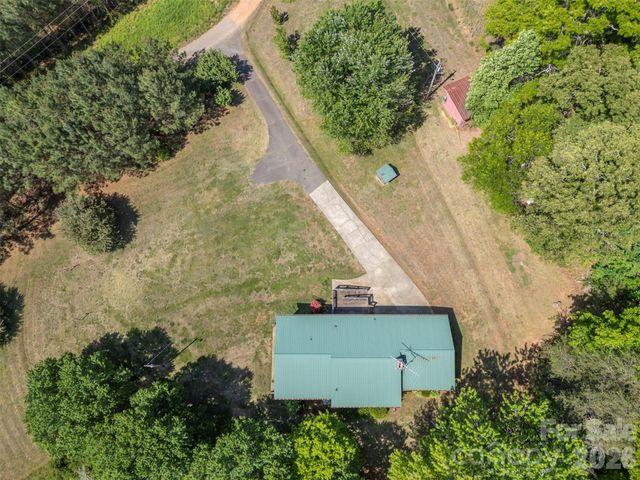 184 Clelo Drive, Casar, NC 28020